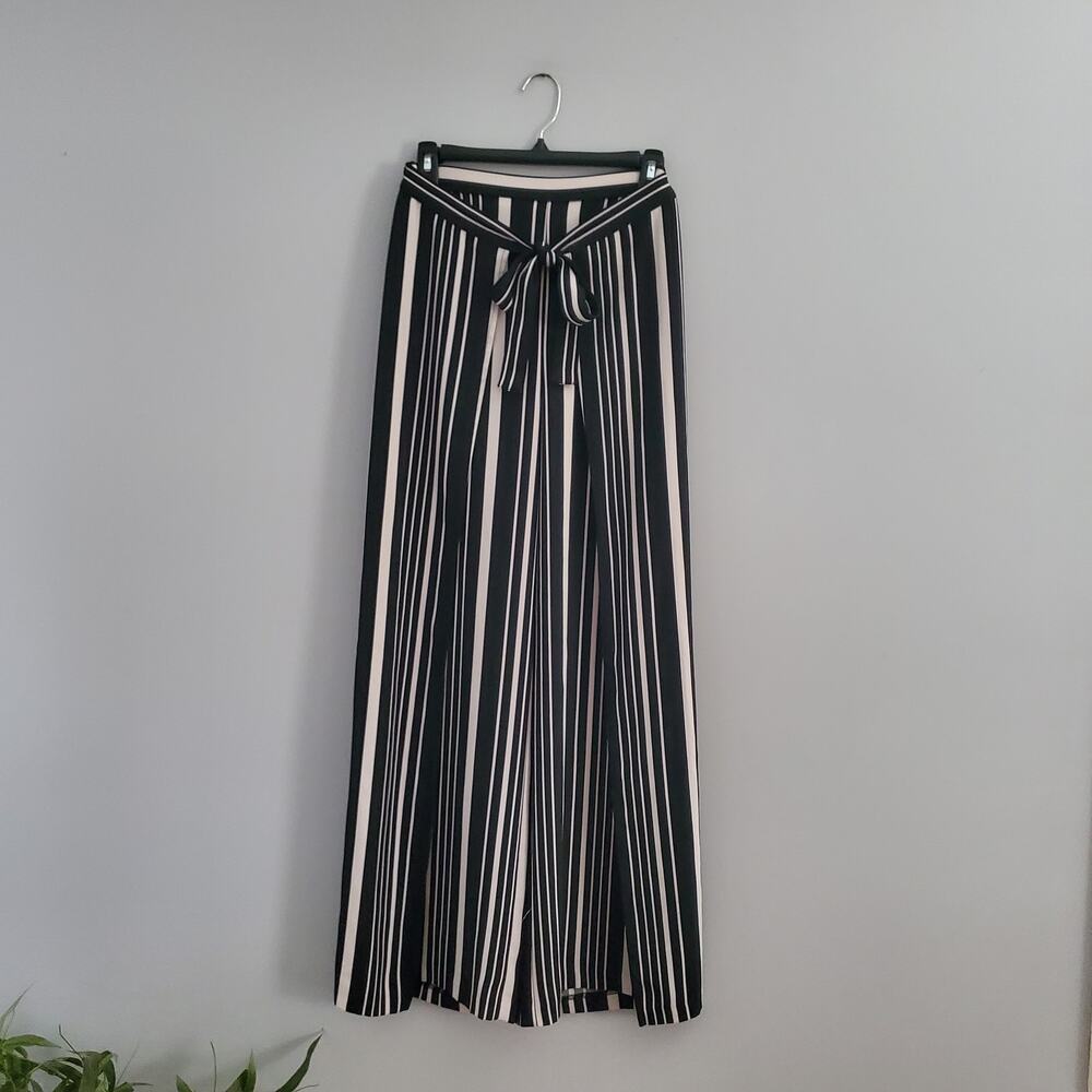 Bar III Wide Leg Pull On Tie Front Striped Pants M
